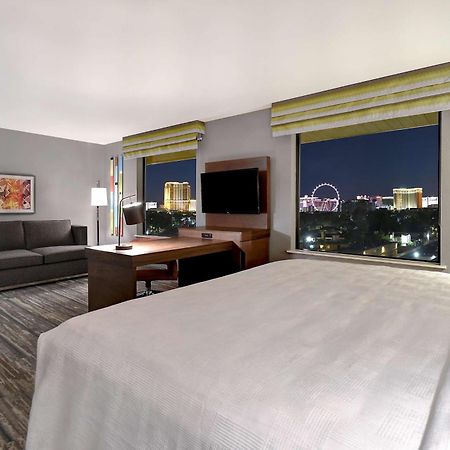 Hampton Inn & Suites Las Vegas Convention Center - No Resort Fee Exteriér fotografie