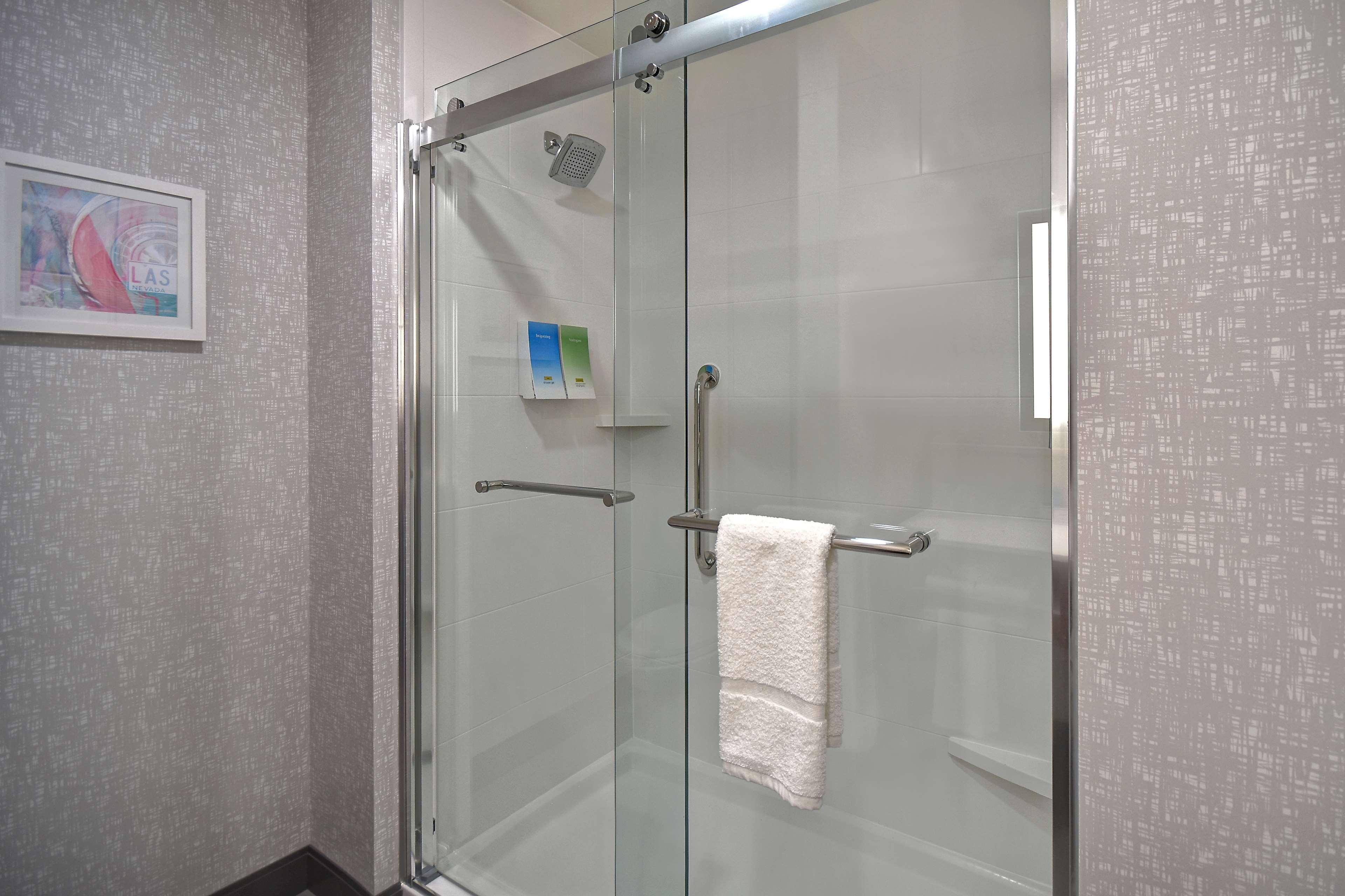 Hampton Inn & Suites Las Vegas Convention Center - No Resort Fee Exteriér fotografie
