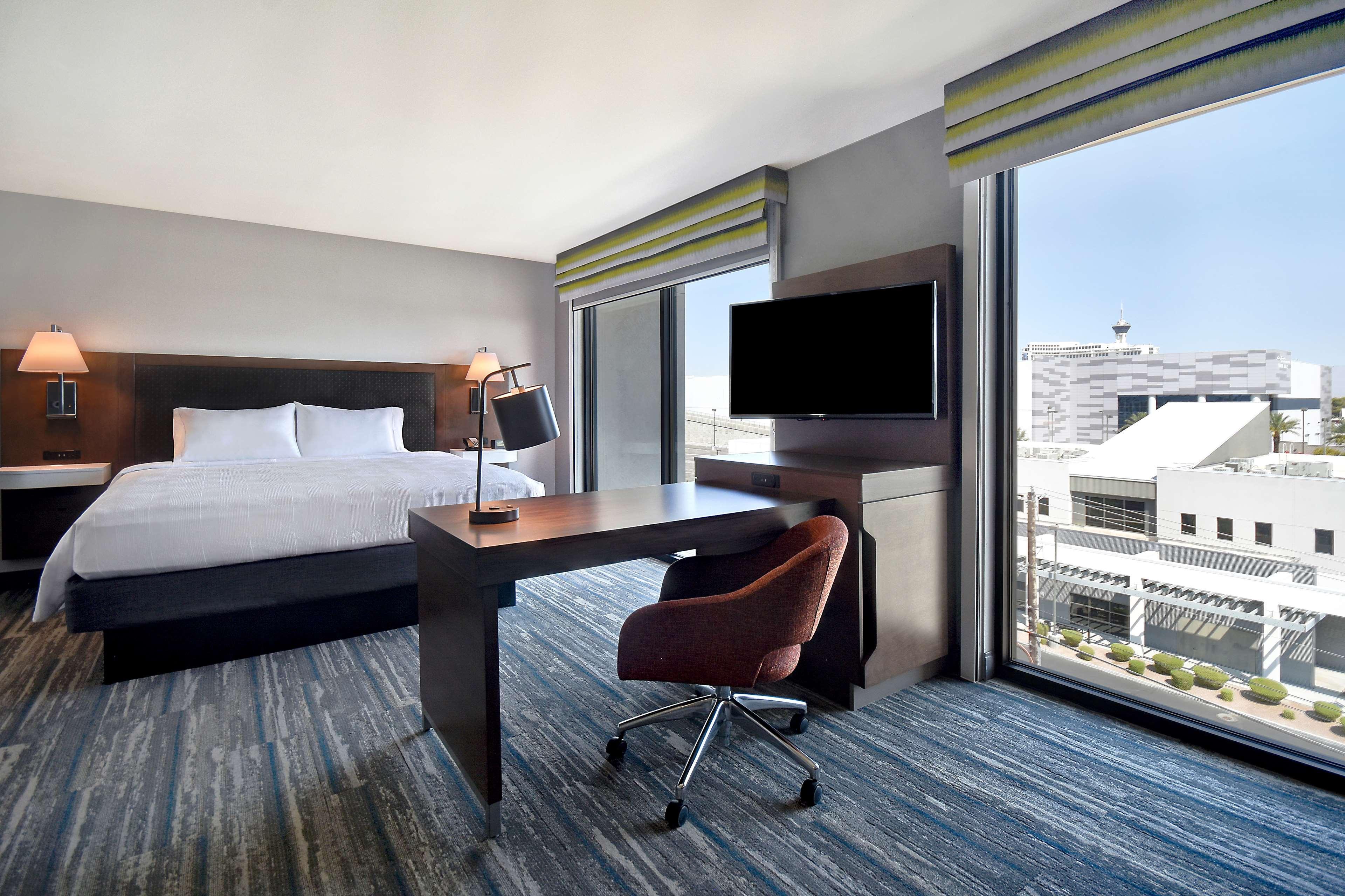 Hampton Inn & Suites Las Vegas Convention Center - No Resort Fee Exteriér fotografie