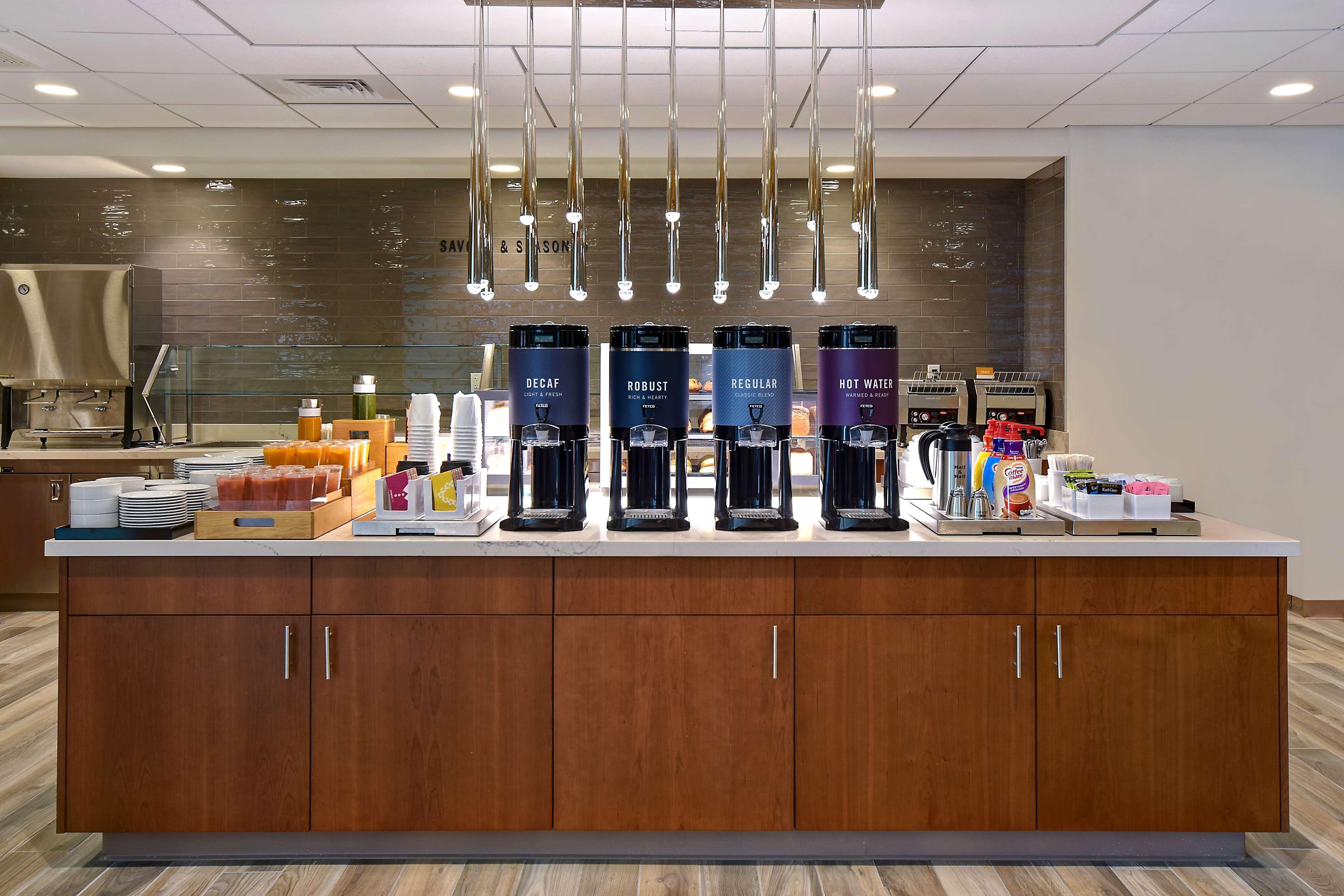 Hampton Inn & Suites Las Vegas Convention Center - No Resort Fee Exteriér fotografie