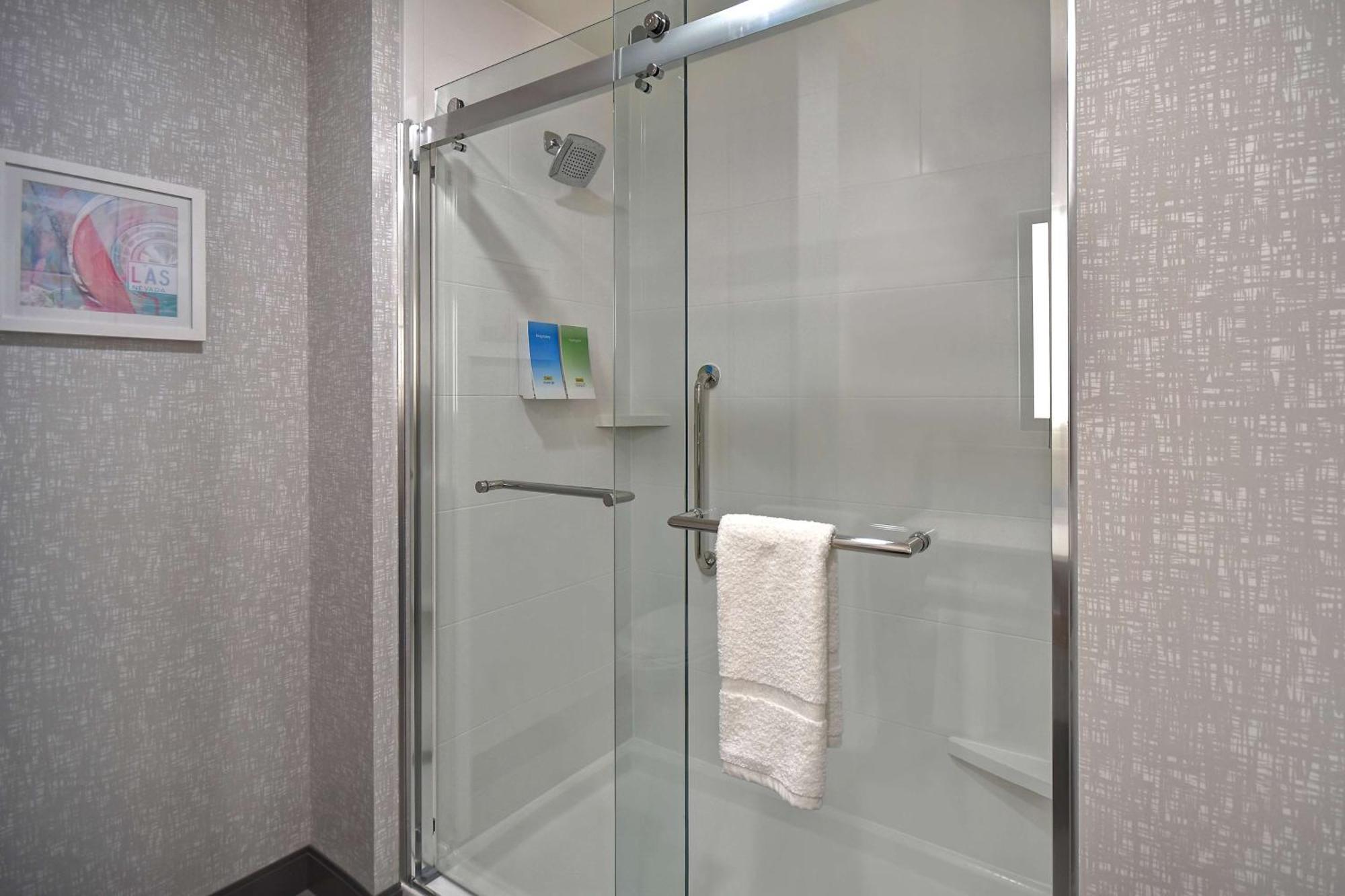 Hampton Inn & Suites Las Vegas Convention Center - No Resort Fee Exteriér fotografie