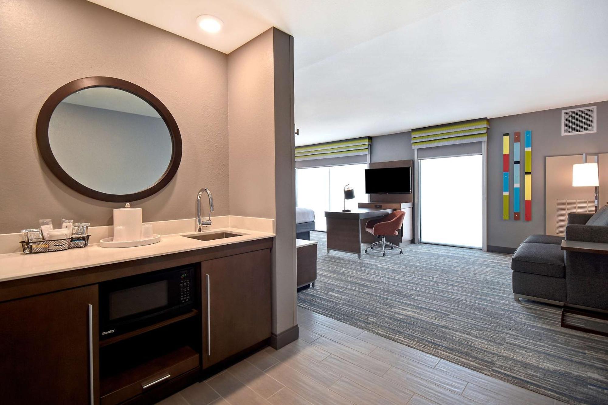 Hampton Inn & Suites Las Vegas Convention Center - No Resort Fee Exteriér fotografie