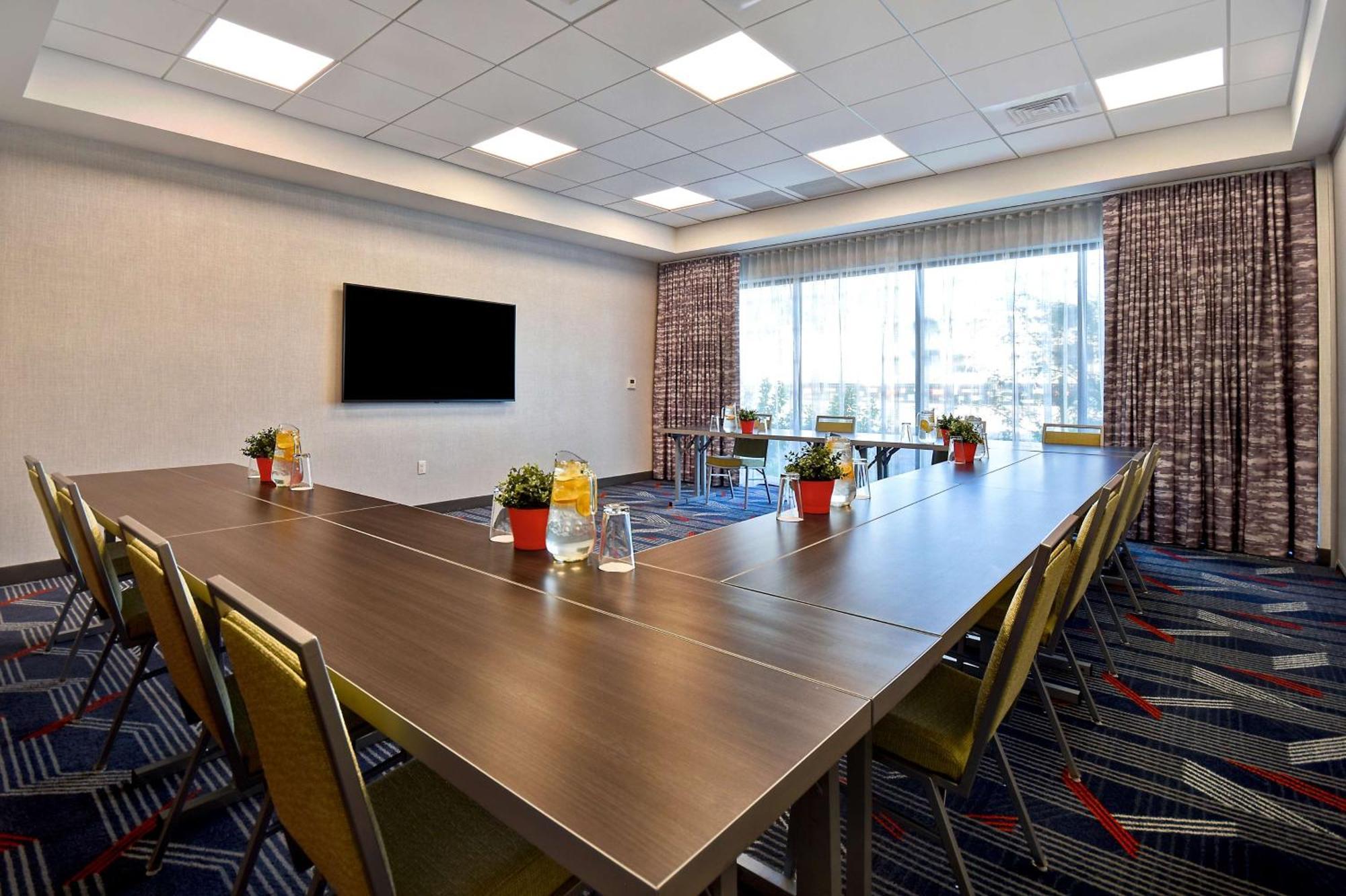 Hampton Inn & Suites Las Vegas Convention Center - No Resort Fee Exteriér fotografie